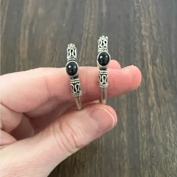 Vintage 925 Sterling Silver Black Onyx Hoop Earrings Ornate Boho Swirl Design 🖤✨ - Picture 5 of 9